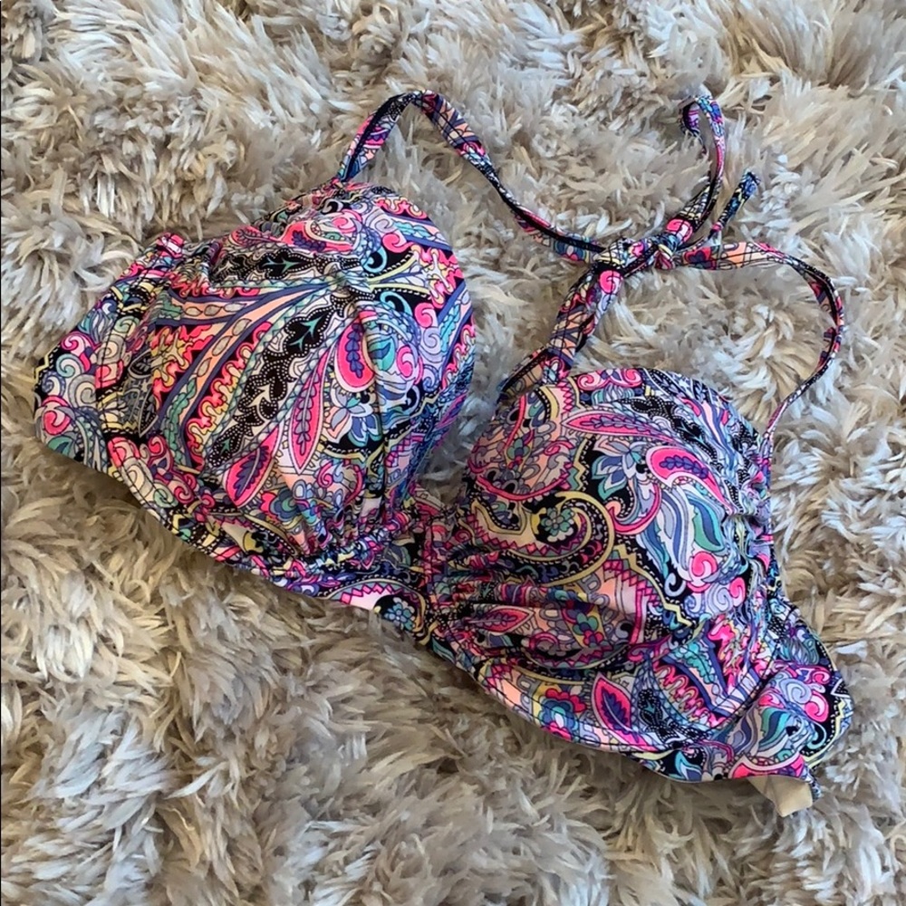 Bikini top